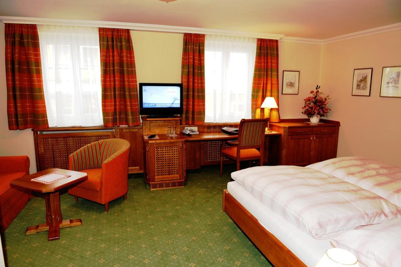 Pension Hochleitner Am Schlosspark Тамсвег Экстерьер фото